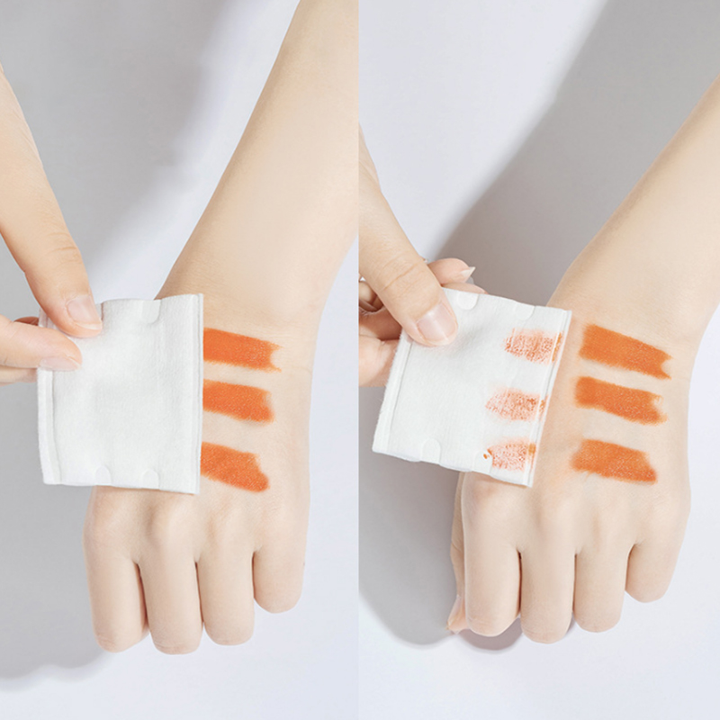 How is the water absorption performance of non-woven wipes achieved